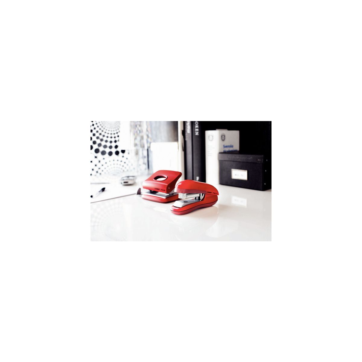Dziurkacz Rapid fashion FC20 czerwony 20k (23256402)