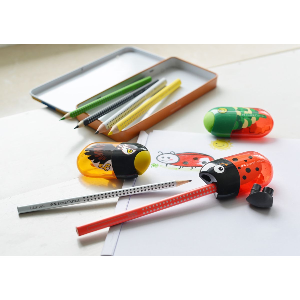 Ołówek Faber Castell B